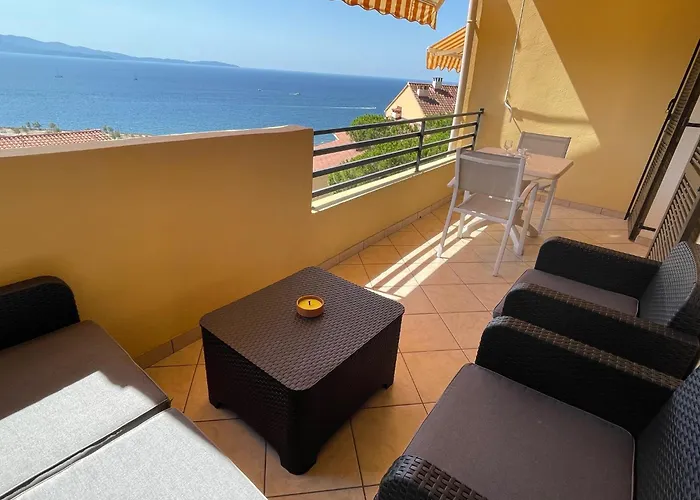 Le Petit Paradis Avec Vue Apartamento Ajaccio (Corsica)